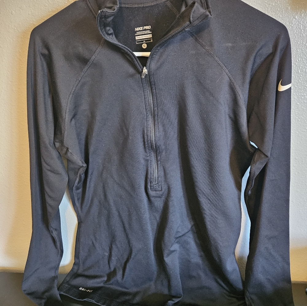 Nike Pullover